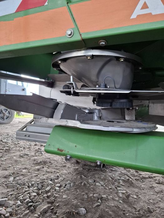 Розкидач Amazone ZG-TS 8200 Hydro 2018