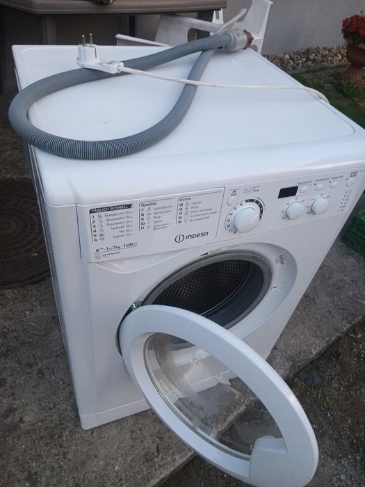 Pralka Indesit 7kg A+++ 1400