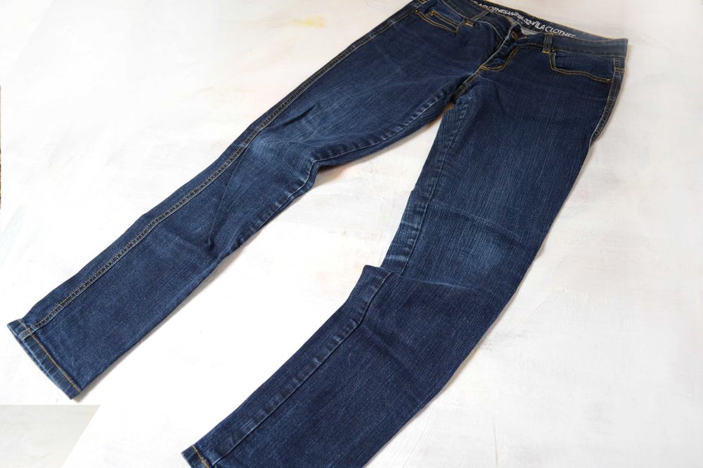 granatowe jeansy vila S M