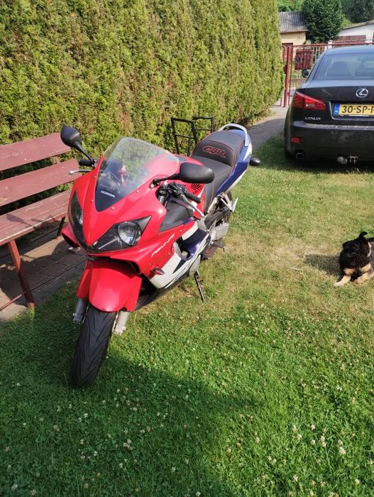 Honda CBR 600 F4i
