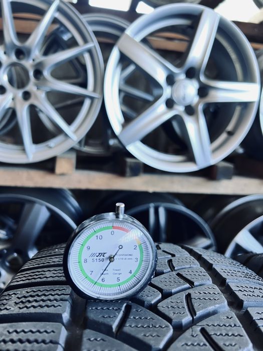 Шини Резина Зимові 23Рік 225 65 17 Firestone Destination Winter 2шт