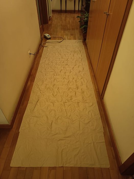 Colchão de pressão alternada com compressor