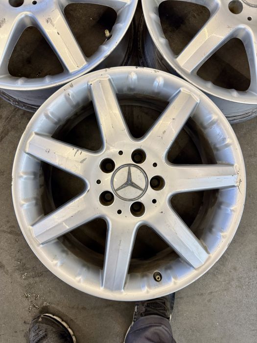 Оригинальные диски mercedes r17 5x112 et54 7j 4шт