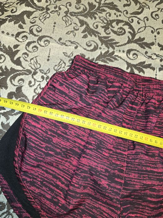 Spodenki szorty Nike Dri-Fit-S-z majtkami