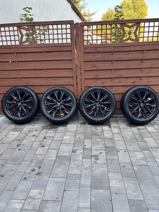 Orginalne Felgi do Mazdy CX5 z używanymi oponami zimowymi