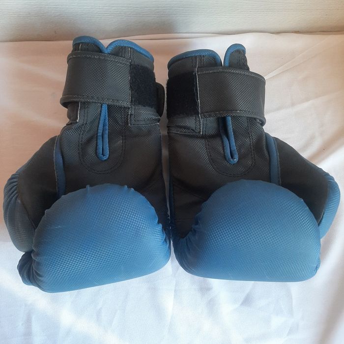 Боксерські перчатки таеквондо спорт сині рукавиціі переросли професійн