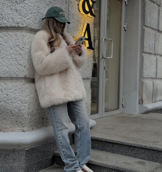 Продам шубу еко зима бренд Анюшина