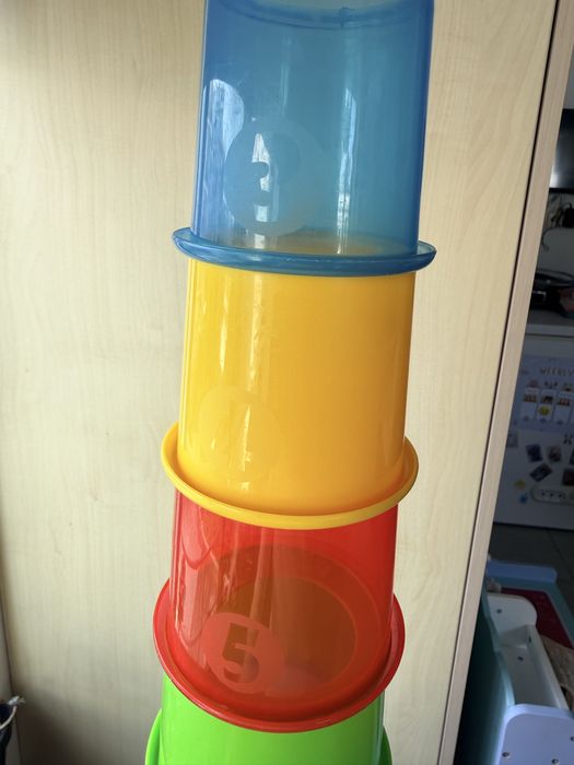 Jogo de peças coloridas para encaixar