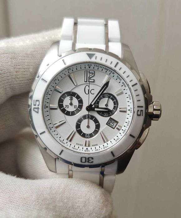 Чоловічий годинник GC X76001G1S/02 Ceramic Swiss made Sapphire