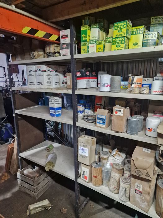 Pecas maquinas indústriais e tratores reboques e atrelados