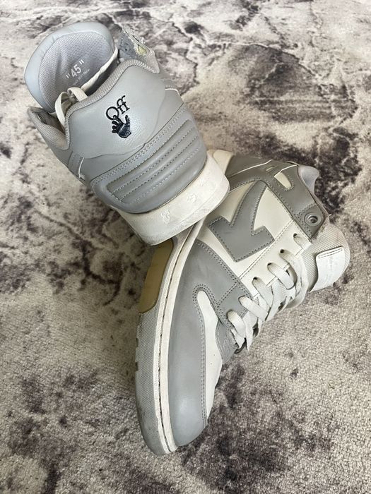 Кросовки off white