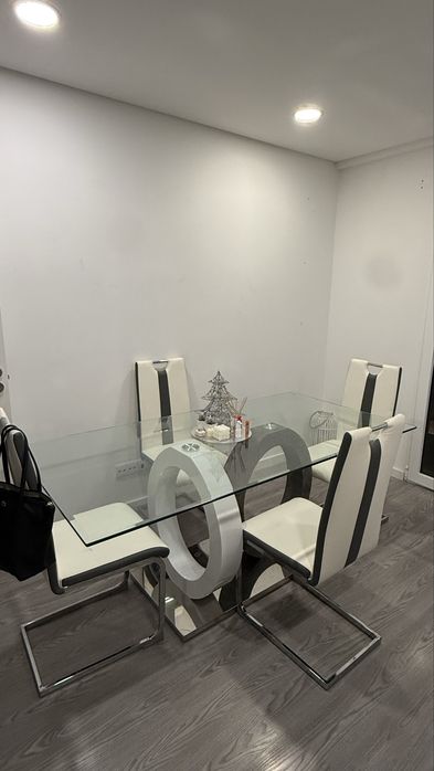 Mesa de Sala Formato Anéis