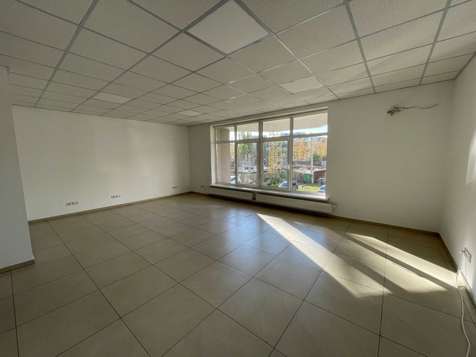 Приміщення під офіс на Митниці