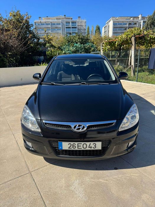 Hyundai i30 1.6 Diesel | 2007 | 262.084 km | 3.800 €|BRAGA