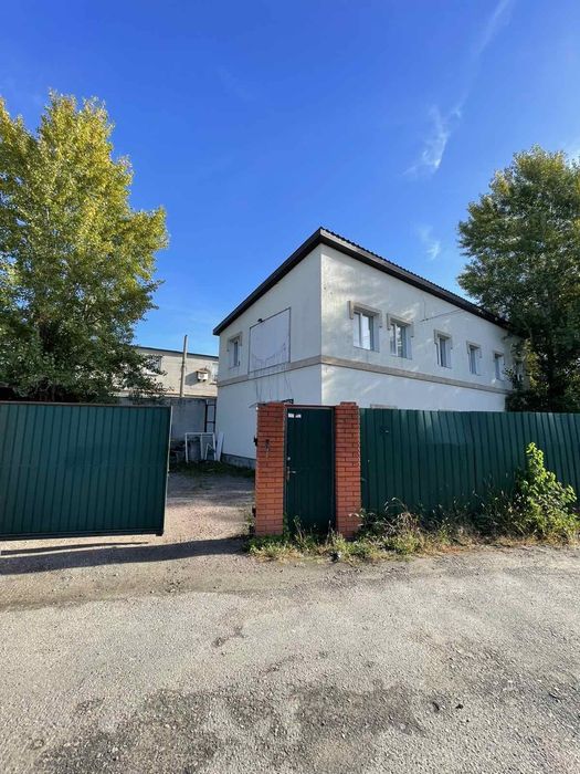 Продаж комерційного приміщення Київ. Святошинський район Берковець