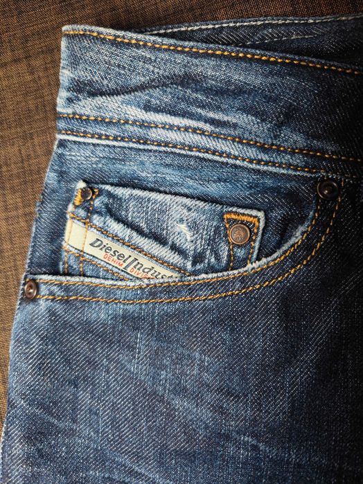 Мужские джинсы DIESEL Regular Straight Made in Italy