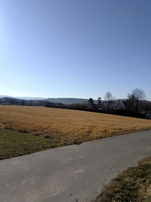 Działka rolna bądź pod inwestycje