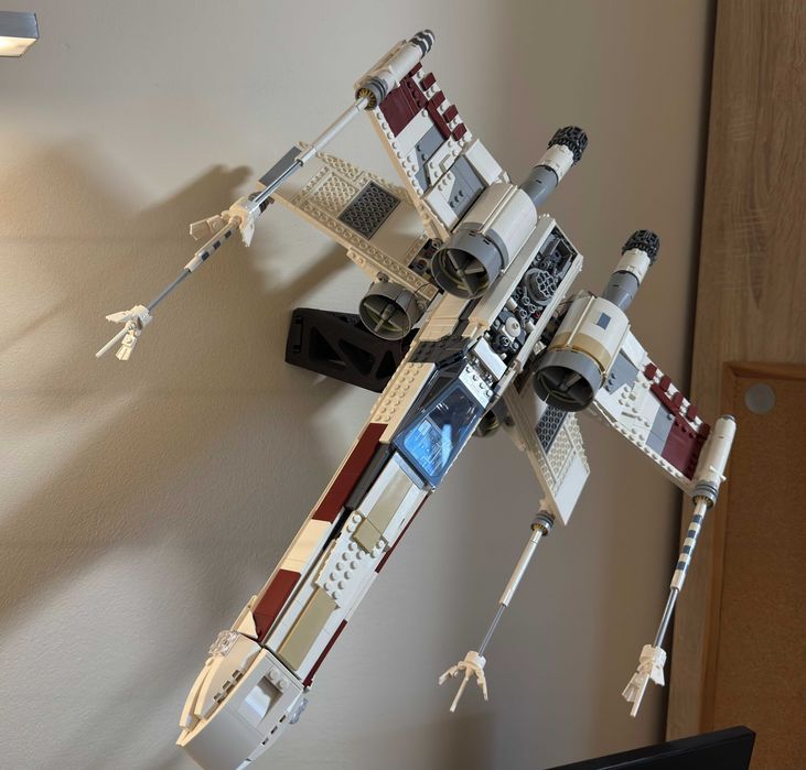 LEGO Star Wars UCS 75355 X-Wing + BrickBling Light Kit Remote Control