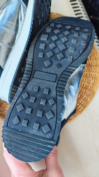 Sneakersy niskie