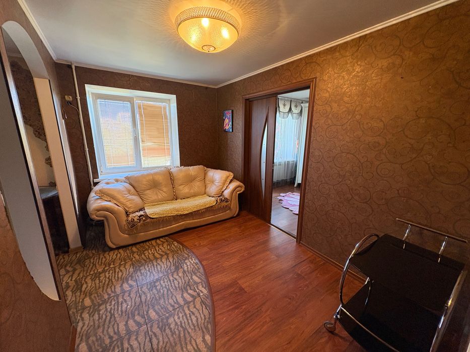 Продаж 2-х кім квартири 4/5 ПТЗ/ Космонавтів