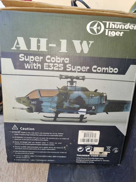 Helicóptero RC Thunder Tiger AH-1W Super Cobra E325 Super Combo - RARO