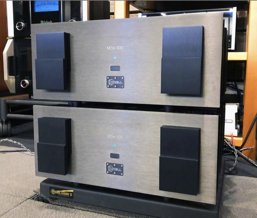 Krell MDA 300 моноблоки