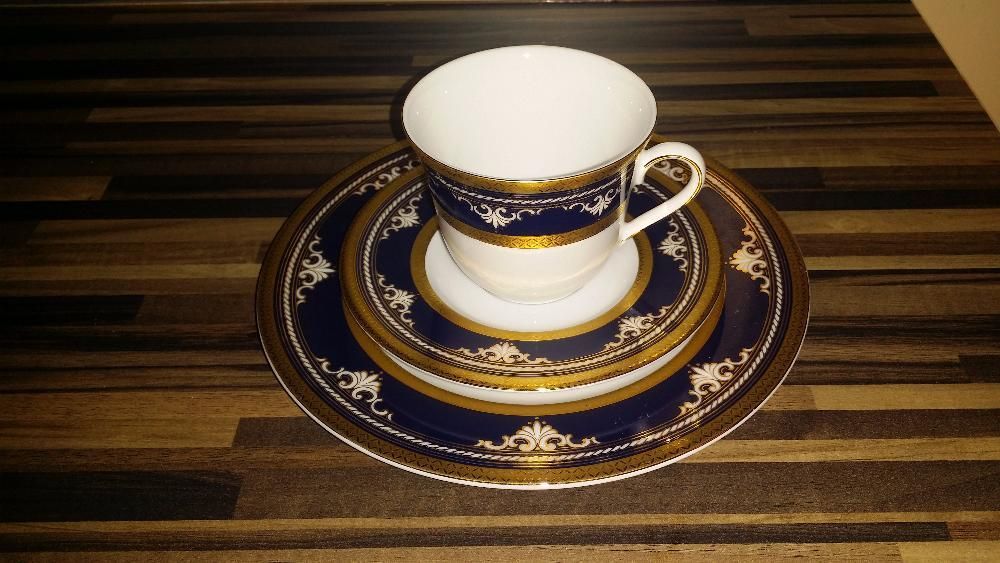 Filiżanka do herbaty z talerzykiem