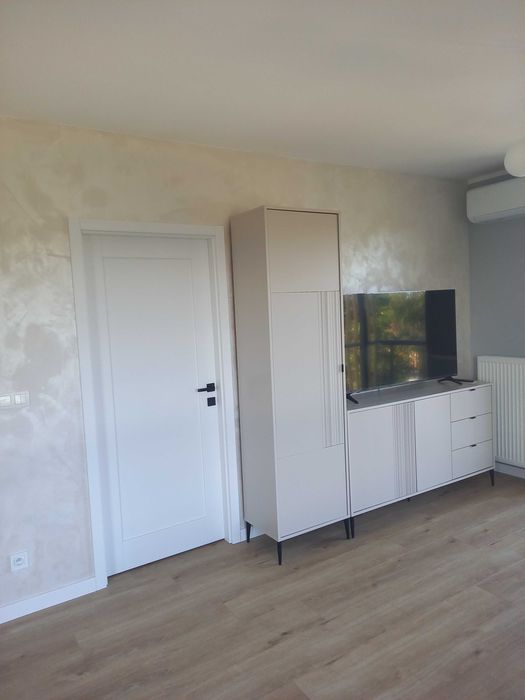Nowe mieszkanie 2 pokojowe z garażem i komórką lokatorską umeblowane