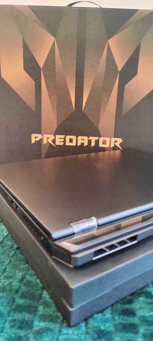 Acer Predator Helios 18 i9-14900HX RTX 4080 12GB 2TB Stan Idealny