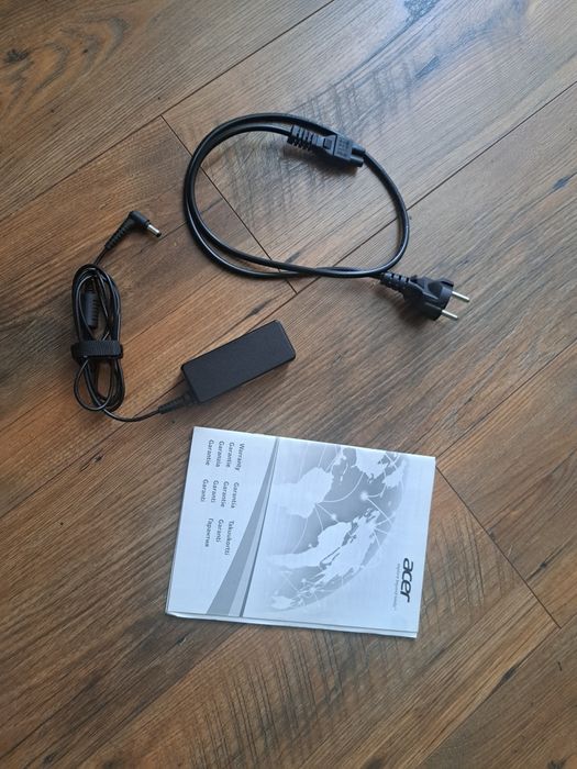 Laptop Acer Aspire e1-510