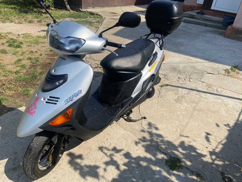 Продам скутер в хорошому стані Suzuki Vecstar 150