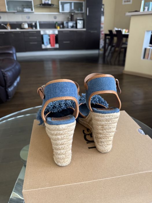 Босоніжки, босоножки Tory Burch