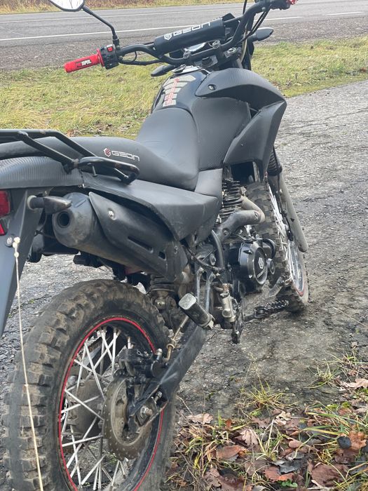 Geon x road 200 light