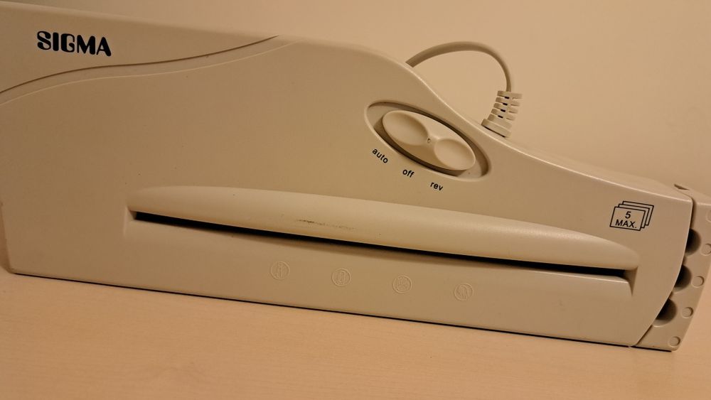 Niszczarka do papieru w domu lub w pracy