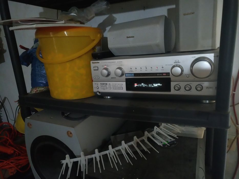 Amplificador c radio technicks e equipamento