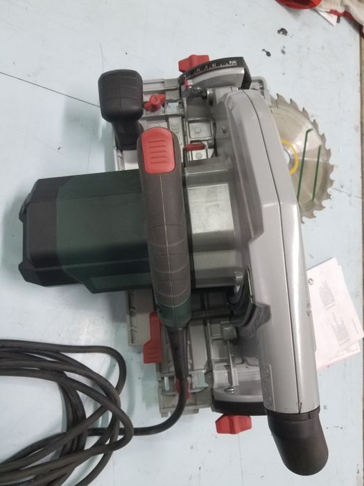 Дискова пилка Metabo KS 85 FS дисковая пила
