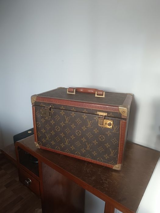 Mala cofre maleta baú Louis Vuitton