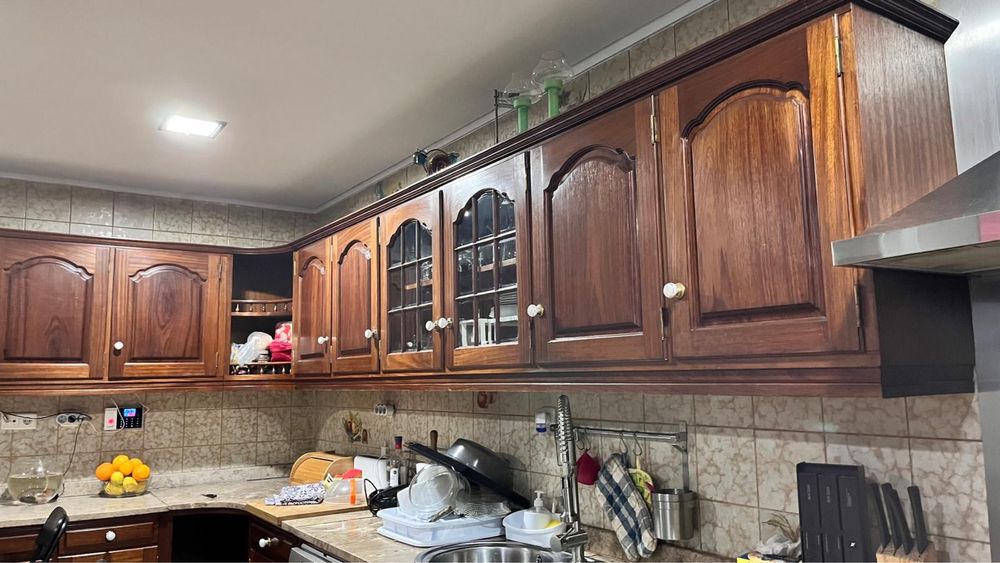 Vendo cozinha em muito bom estado de conservação