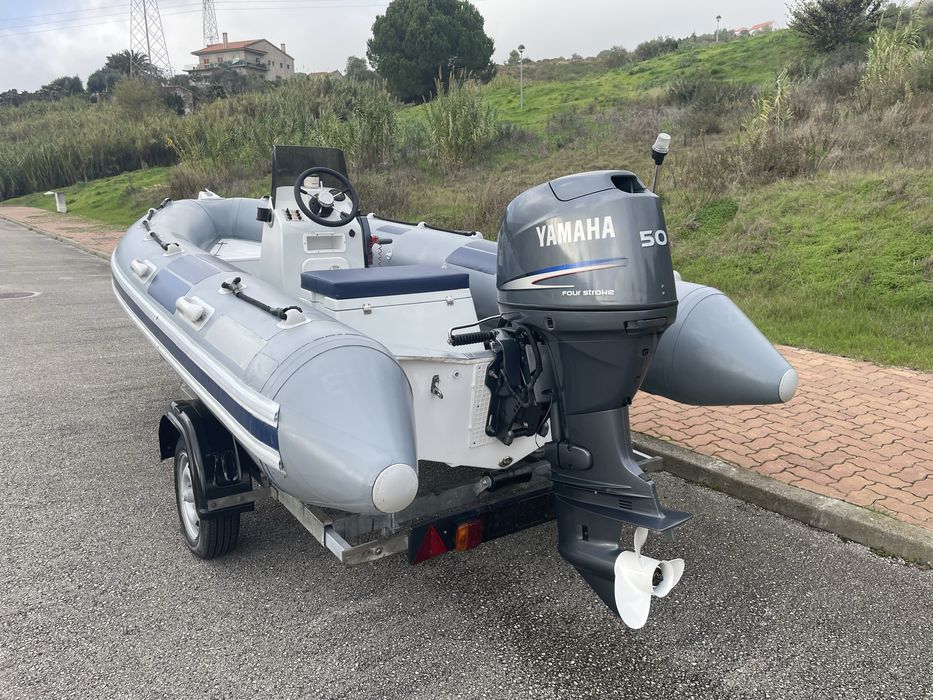 Semi rigido Barcoeste 450 Open + Yamaha F50 EFI em bom estado