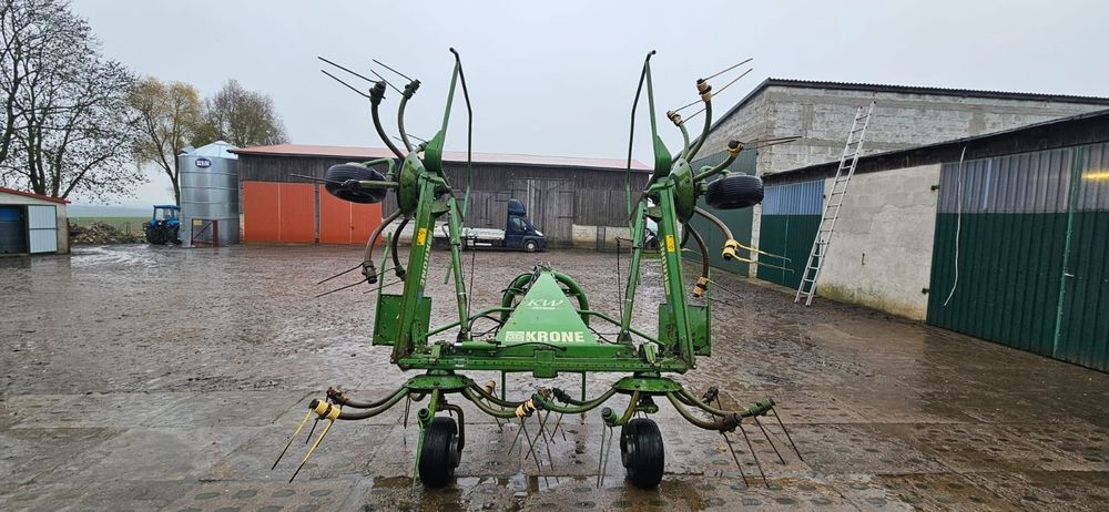 Przetrząsarka KRONE KW 5.50 4X7 (Kuhn , Pottinger)