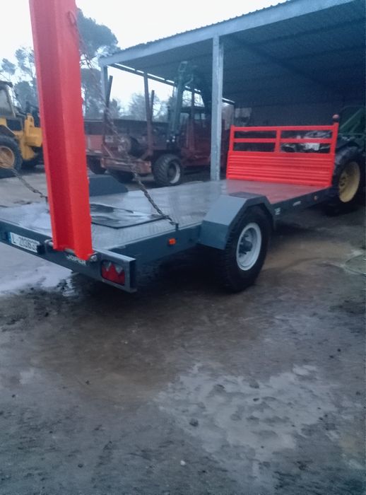 Reboque joper semi novo