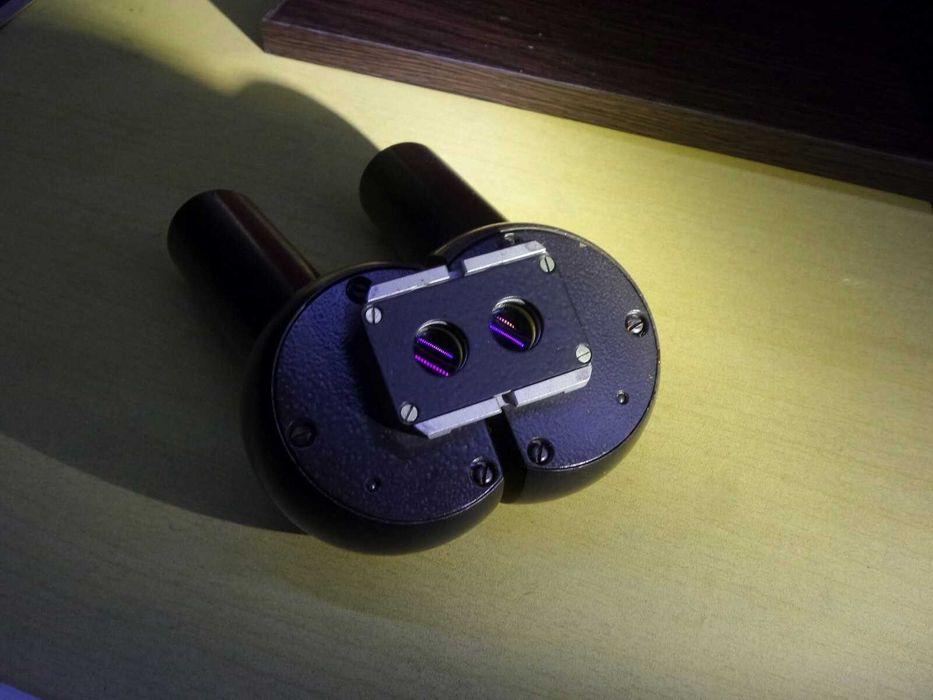 МБС -1; 2 на универсальном штативе. Микроскоп