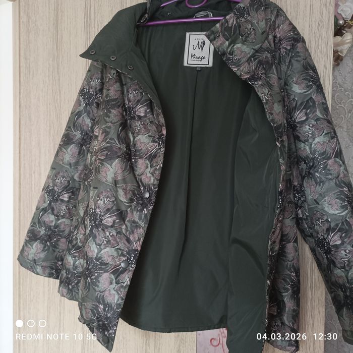 Куртка на весну р.56.Виробник Польша