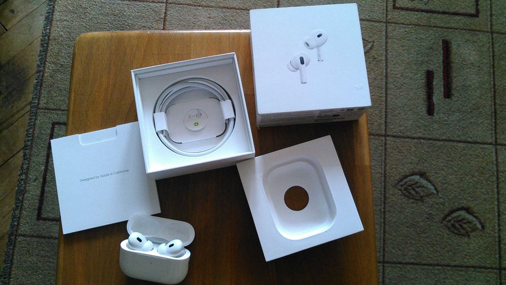 Навушники Apple AirPods Pro 2ndGen USB-C (MTJV3TY) White