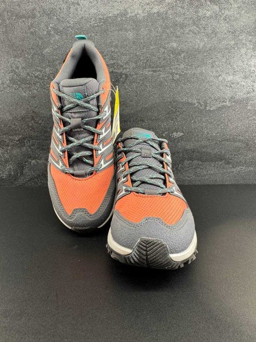 Трекінгові кросівки The North Face Venture Fasthike II Waterproof (38)