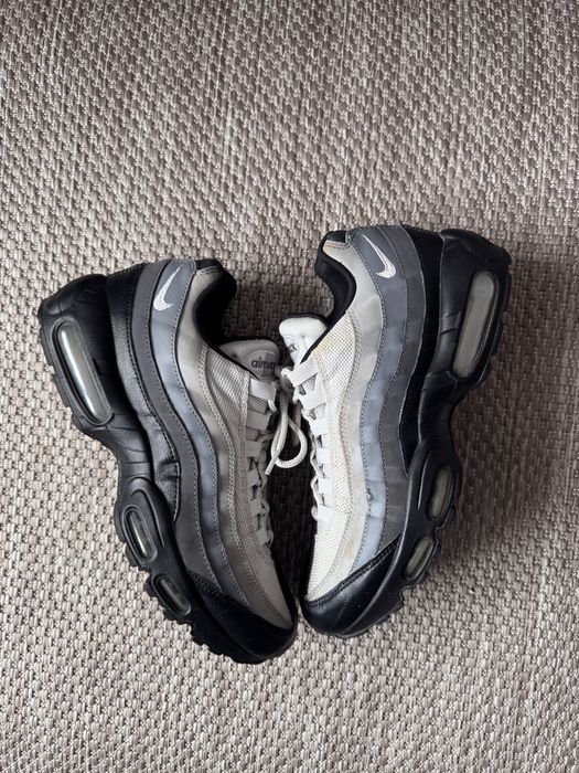 Кроссовки Nike Air Max 95 Essential Black Grey