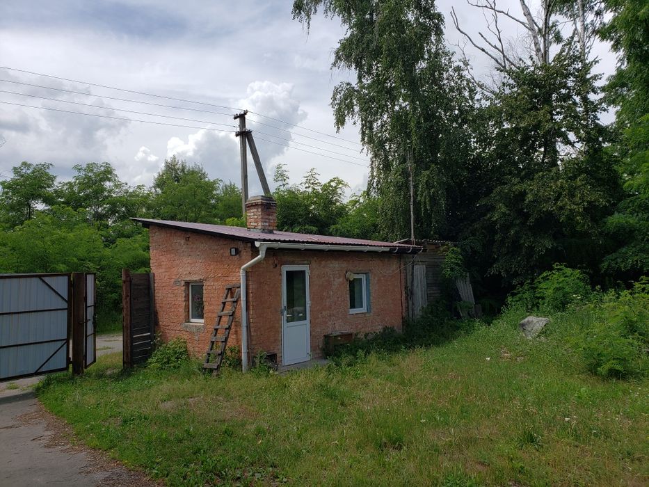 Продаж  виробниче приміщення  с. Серби