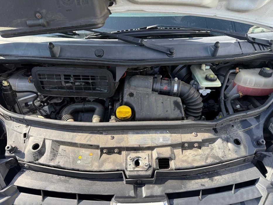 Renault Trafic 2.0 6 Lug