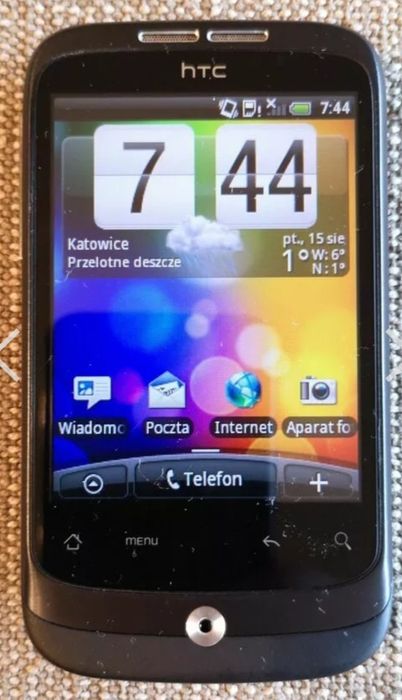 HTC Wildfire w dobrym stanie.