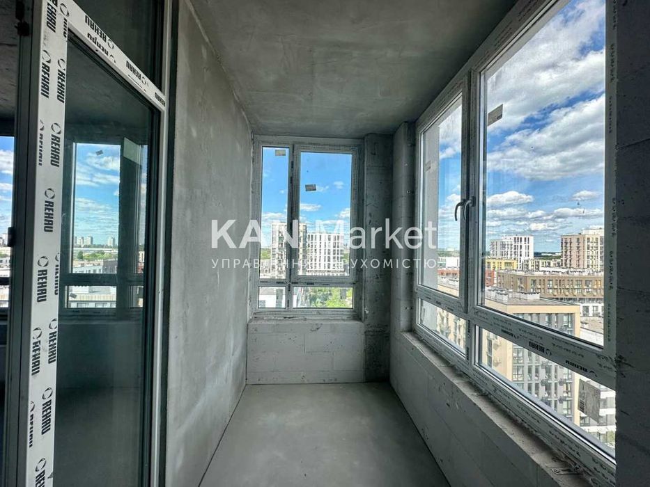 Продаж видової 2к квартири площею 80,9 м² у Файна Таун